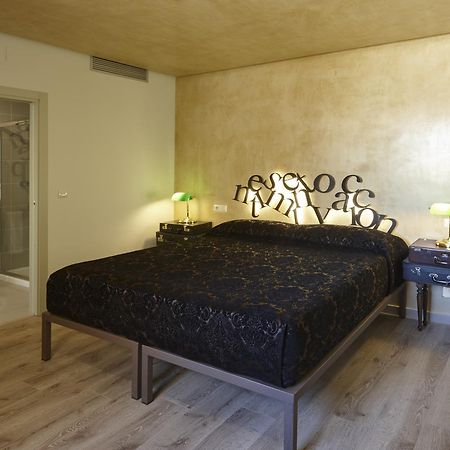 Hotel Galeria Essentia Aracena Exterior photo